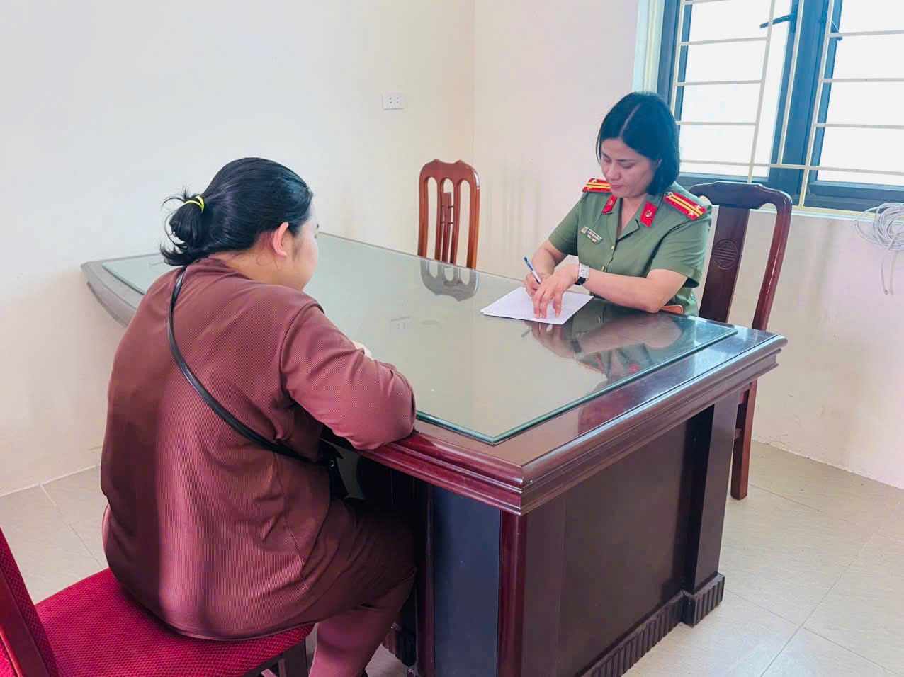 Công an xã Yết Kiêu kịp thời ngăn chặn hành vi lừa đảo chiếm đoạt tài sản qua mạng